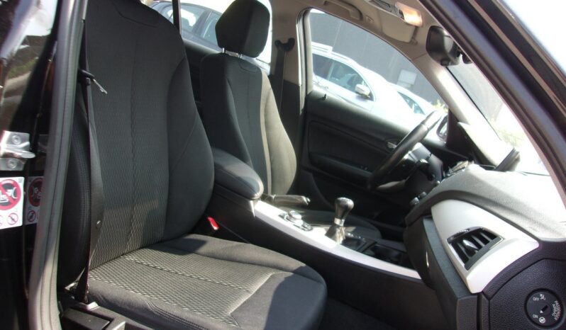 BMW 116 Klimatronic, Ele szyby, Ele lusterka, Manual, 5 drzwi, Podgrz. fotele full