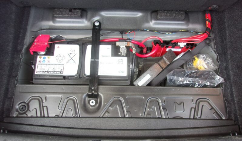 BMW 116 Klimatronic, Ele szyby, Ele lusterka, Manual, 5 drzwi, Podgrz. fotele full