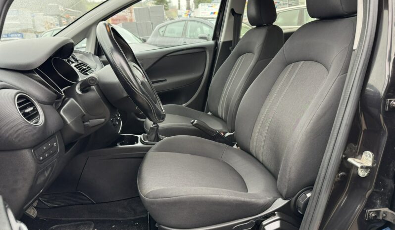 Fiat Punto Klimatyzacja, Elektryczne szyby, Elektryczne lusterka, CITY full