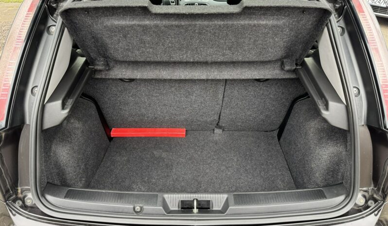 Fiat Punto Klimatyzacja, Elektryczne szyby, Elektryczne lusterka, CITY full