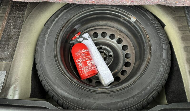 Fiat Punto Klimatyzacja, Elektryczne szyby, Elektryczne lusterka, CITY full