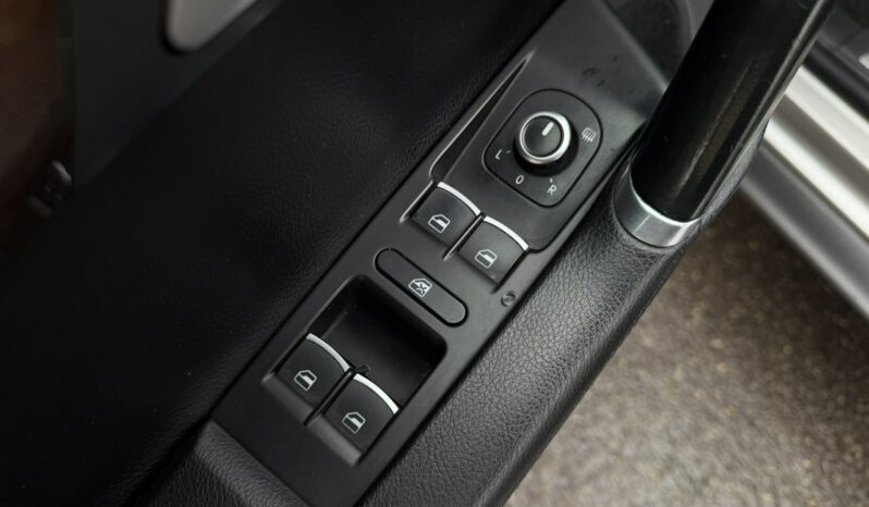 Volkswagen Passat Alltrack Klimatronic 2-stref, Skóra, Podgrz. fotele, 2 kpl. kół, Navi, Xenon full