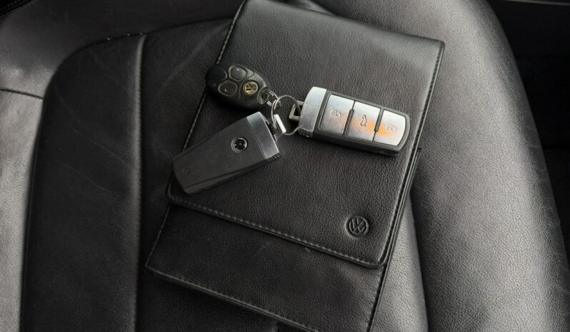 Volkswagen Passat Alltrack Klimatronic 2-stref, Skóra, Podgrz. fotele, 2 kpl. kół, Navi, Xenon full