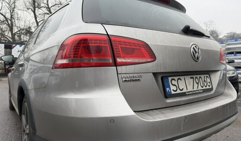 Volkswagen Passat Alltrack Klimatronic 2-stref, Skóra, Podgrz. fotele, 2 kpl. kół, Navi, Xenon full