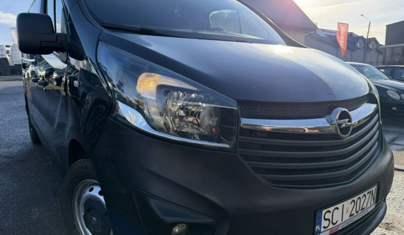 Opel Vivaro L2H1 8 Osób Klima, Ele szyby, Navi, PDC, Kamera cofania, 2 kpl. opon full