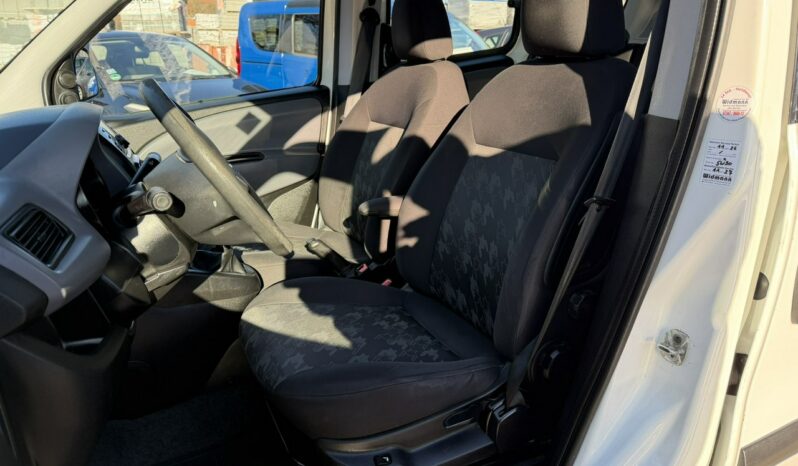Opel Combo Lpg 1.4 Turbo 120 Km Klima, Ele szyby, Ele lusterka, Podgrz. fotele full