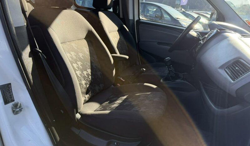 Opel Combo Lpg 1.4 Turbo 120 Km Klima, Ele szyby, Ele lusterka, Podgrz. fotele full