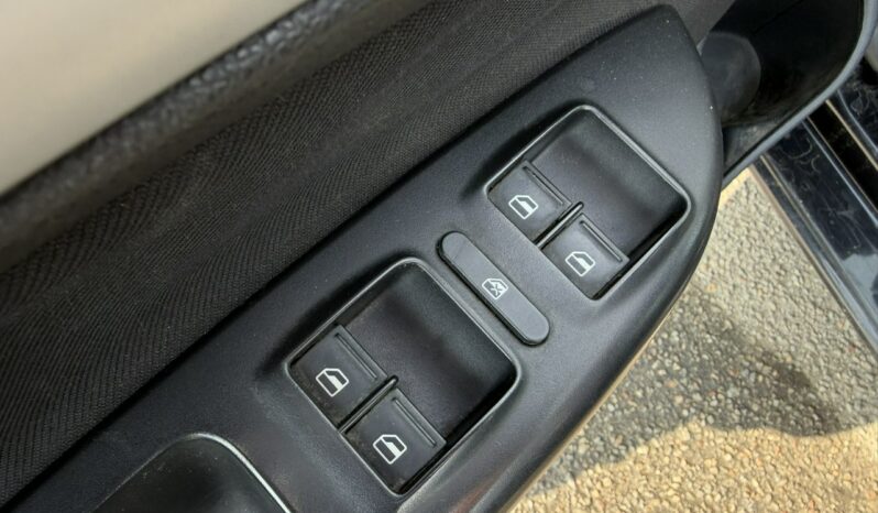 Škoda Octavia Klimatyzacja, Ele szyby 4x, Ele lusterka, Podłokietnik full