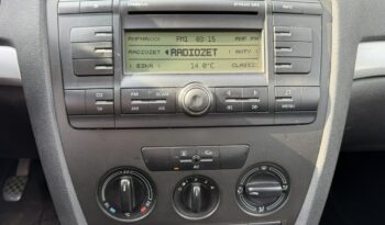 Škoda Octavia Klimatyzacja, Ele szyby 4x, Ele lusterka, Podłokietnik full