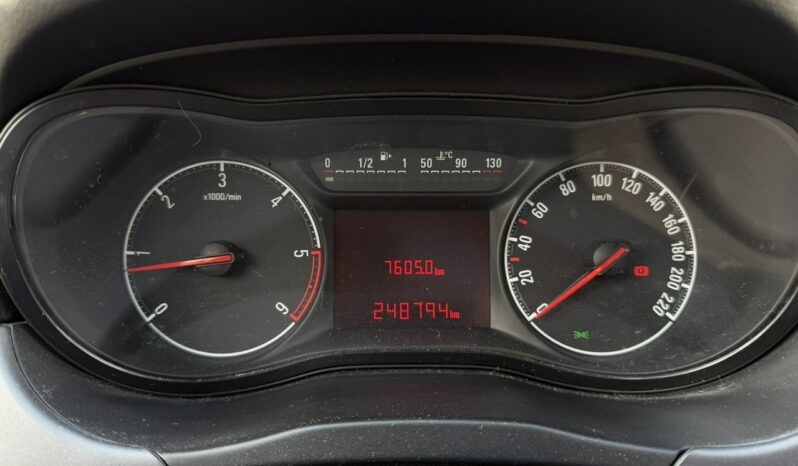 Opel Corsa Klimatyzacja, Duże radio, Ele szyby, Ele lusterka full