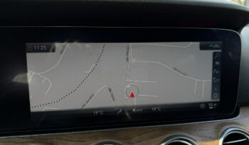 Mercedes E 220 Klimatronic 2-stref, Hak, Skóra, Podgrz. fotele, CarPlay/AndroidAuto full