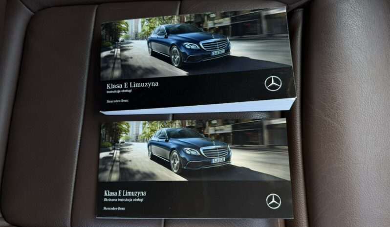 Mercedes E 220 Klimatronic 2-stref, Hak, Skóra, Podgrz. fotele, CarPlay/AndroidAuto full