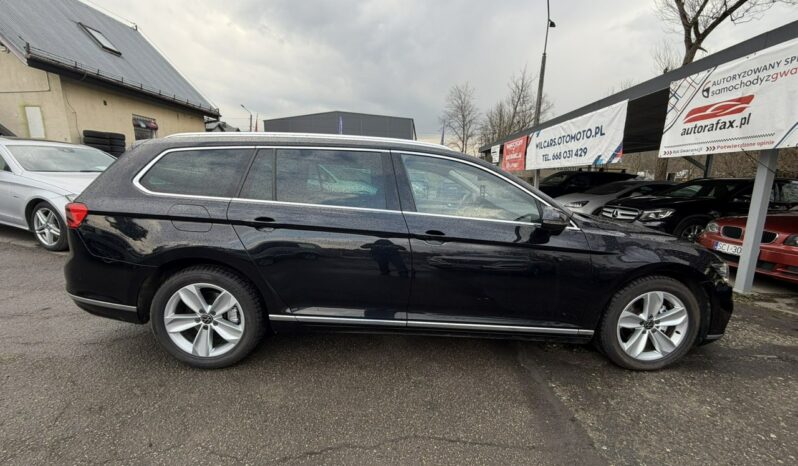 Volkswagen Passat Klimatronic 3-stref, Podgrz. fotele, Podgrz. szyba, Skóra/Alcantara full