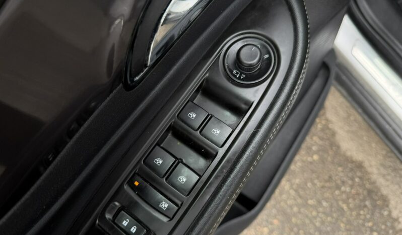 Opel Mokka X Klimatronic 2-stref, Półskóra, Nawigacja, CarPlay/AndroidAuto, PDC 2x full