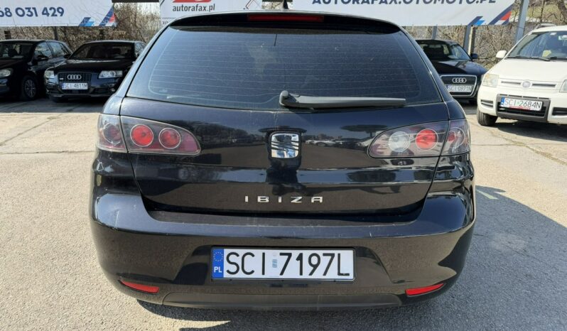 Seat Ibiza Dwa komplety kół, Radio, Wspomaganie kierownicy, ABS full