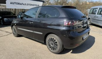 Seat Ibiza Dwa komplety kół, Radio, Wspomaganie kierownicy, ABS full