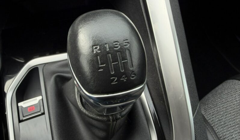 Peugeot 5008 Klimatronic 2-stref, Asystenci, Hak, 7 osobowy, CarPlay/AndroidAuto full