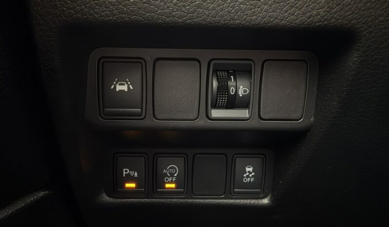 Nissan Qashqai Klimatronic 2-stref, Panorama, PDC 2x, Kamery 360, Nawigacja full