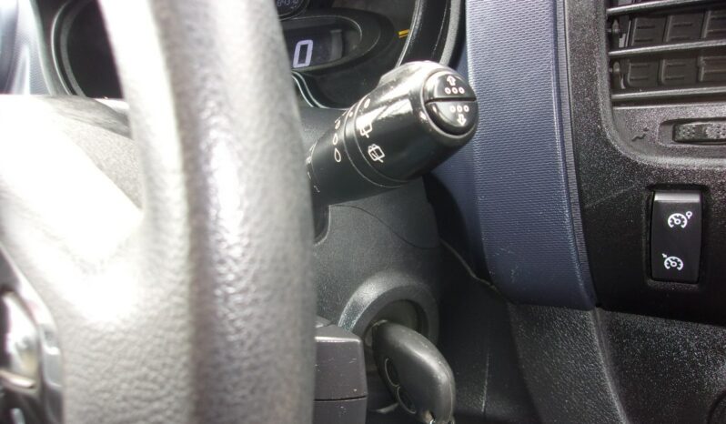 Opel Vivaro L2H1, Klimatyzacja, 9-osobowy, Tempomat, Nawigacja full