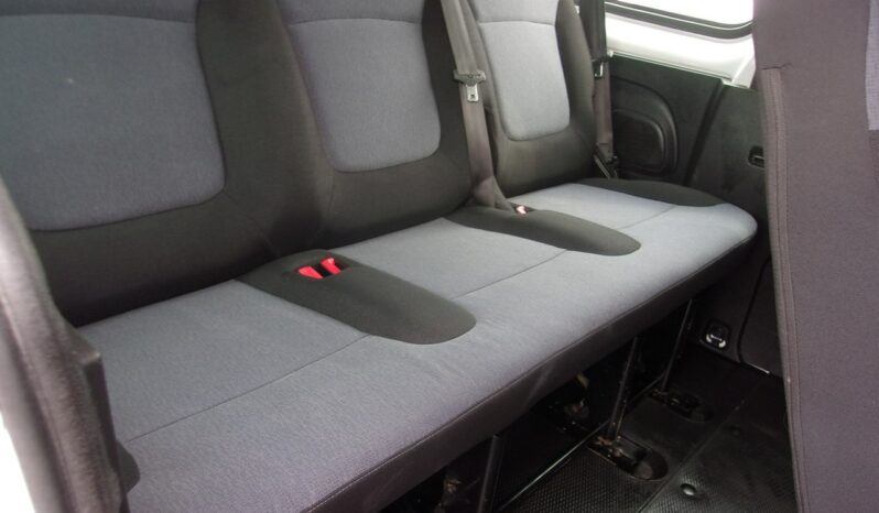 Opel Vivaro L2H1, Klimatyzacja, 9-osobowy, Tempomat, Nawigacja full