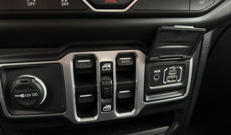 Jeep Wrangler 4×4, Reduktor, Klimatronic 2-stref, Podgrz. fotele i kierownica full