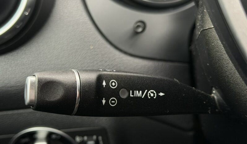 Mercedes GLA 250 4Matic, Klimatyzacja, Nawigacja, 2 kpl. opon, Podgrz. fotele, Skóra full