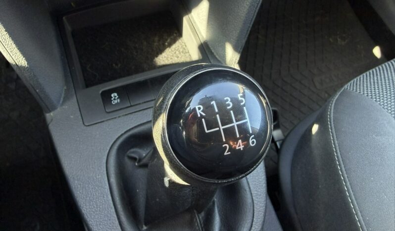 Volkswagen Caddy 4×4, Klimatyzacja, Hak holowniczy, Ele szyby, Ele lusterka full