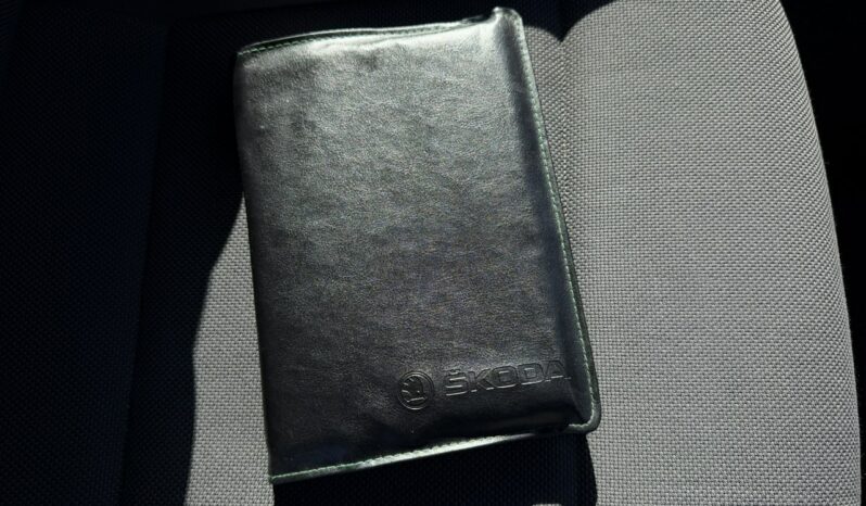 Volkswagen Caddy 4×4, Klimatyzacja, Hak holowniczy, Ele szyby, Ele lusterka full