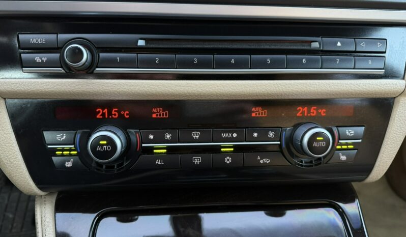 BMW 535 MPakiet Sport Touring, Klimatronic 2-stref, Skóra, Bi-Xenon, PDC 2x full