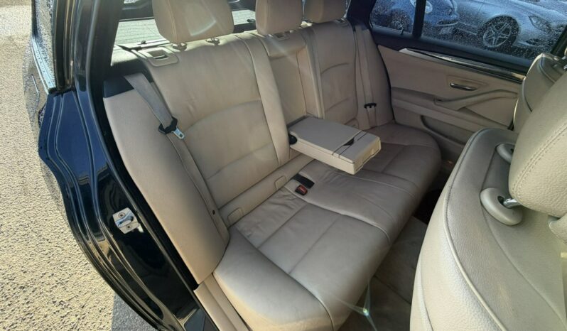 BMW 535 MPakiet Sport Touring, Klimatronic 2-stref, Skóra, Bi-Xenon, PDC 2x full