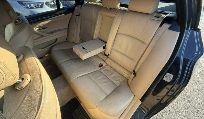 BMW 535 MPakiet Sport Touring, Klimatronic 2-stref, Skóra, Bi-Xenon, PDC 2x full