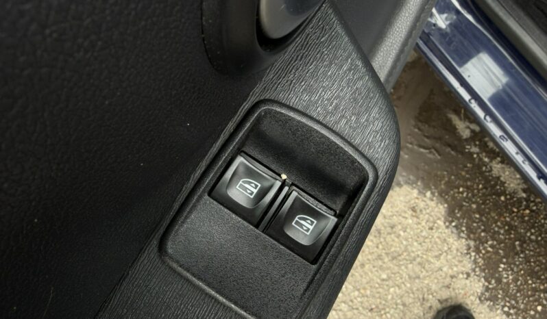 Dacia Dokker Klimatyzacja, Hak holowniczy, 2 kpl. opon, PL Salon, LPG, full