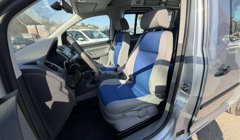 Volkswagen Caddy Klimatronic 2-stref, Hak, Ele szyby, Ele lusterka, 2 kpl. kół full