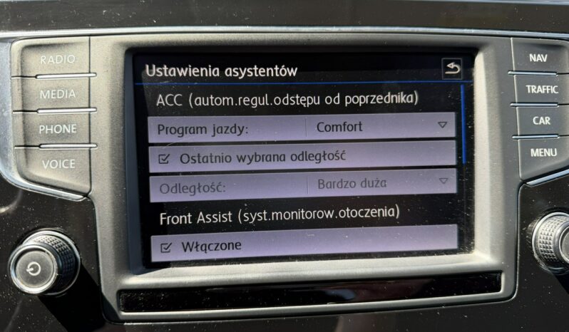 Volkswagen Touran Klimatronic 3-stref, Nawigacja, Tempomat ACC, Podgrz, fotele, DSG full
