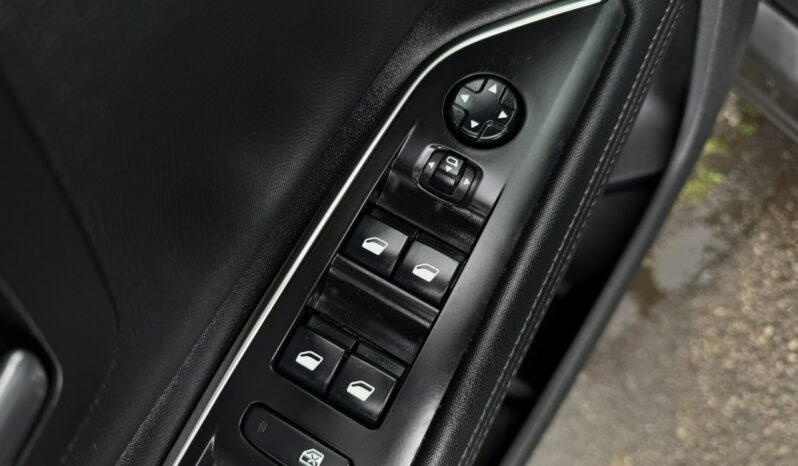 Peugeot 5008 LED, Klimatronic 2-stref, 7-osobowy, Skóra, Virtual cockpit, Masaże full
