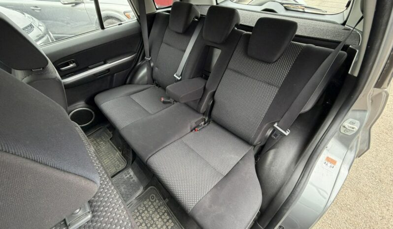 Suzuki Grand Vitara 4×4, Klimatronic, Tempomat, 2 kpl. kół, Hak, Podgrz. fotele, Ele szyby full