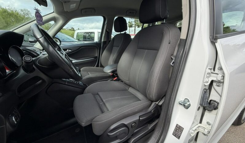 Opel Zafira Klimatyzacja, 7 osobowy, Tempomat, Bluetooth, AUX, USB, PDC 2X full