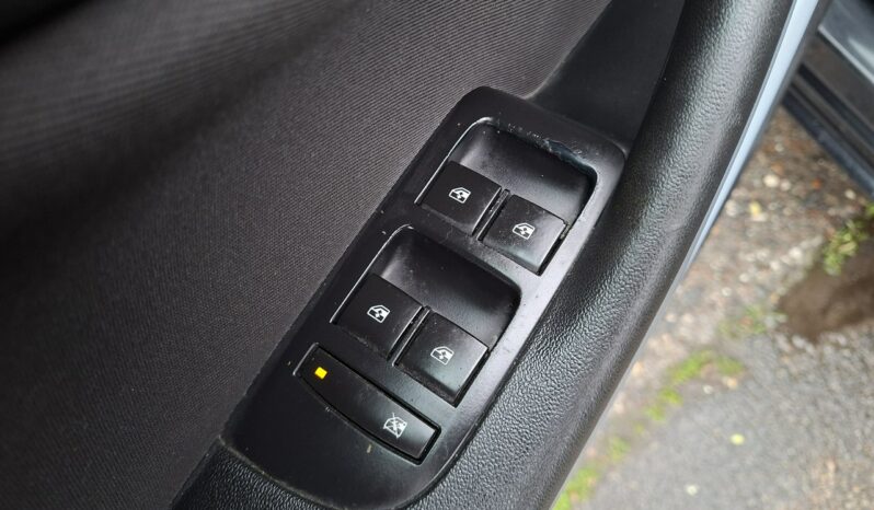Opel Zafira Klimatronic, 2 kpl. kół, 7 osobowy, PDC przód i tył, Nawigacja full
