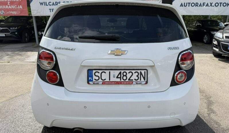 Chevrolet Aveo Klimatyzacja, 2 kpl. kół, Podgrzewane fotele, Alu 17″, Czujniki parkow full