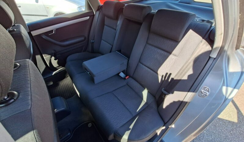 Audi A4 Klimatronic 2-stref, Nawigacja, Tempomat, Ele szyby, Ele lusterka full