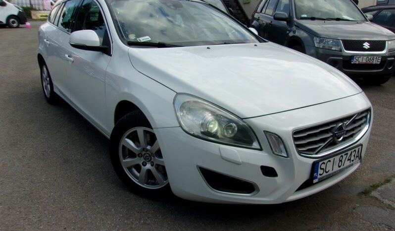 Volvo V60 V60 2.0 D3 Momentum full