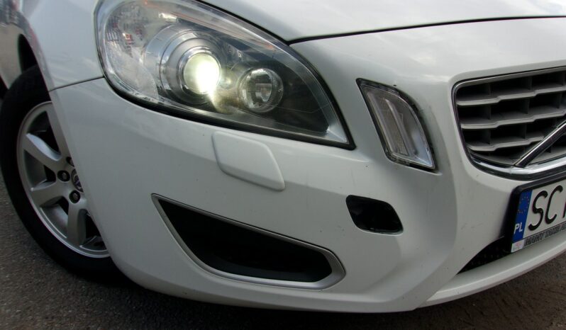 Volvo V60 V60 2.0 D3 Momentum full