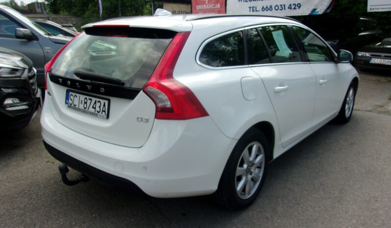 Volvo V60 V60 2.0 D3 Momentum full