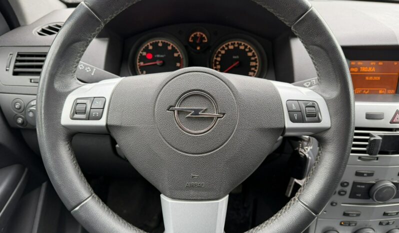 Opel Astra Klimatronic, Instalacja LPG, 2 kpl. opon, PL Salon, Ele szyby full