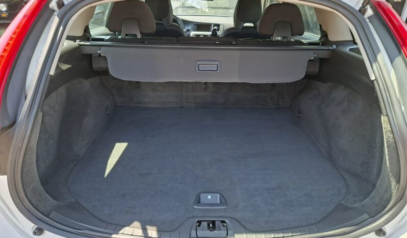 Volvo V60 V60 2.0 D3 Momentum, Webasto, Bluetooth, Hak, PDC, Bi-Xenon full