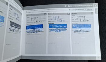 Volvo V60 V60 2.0 D3 Momentum, Webasto, Bluetooth, Hak, PDC, Bi-Xenon full