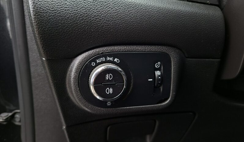 Opel Zafira Klimatronic 2-stref, Nawigacja, PDC 2x, Hak, 2 kpl. kół full