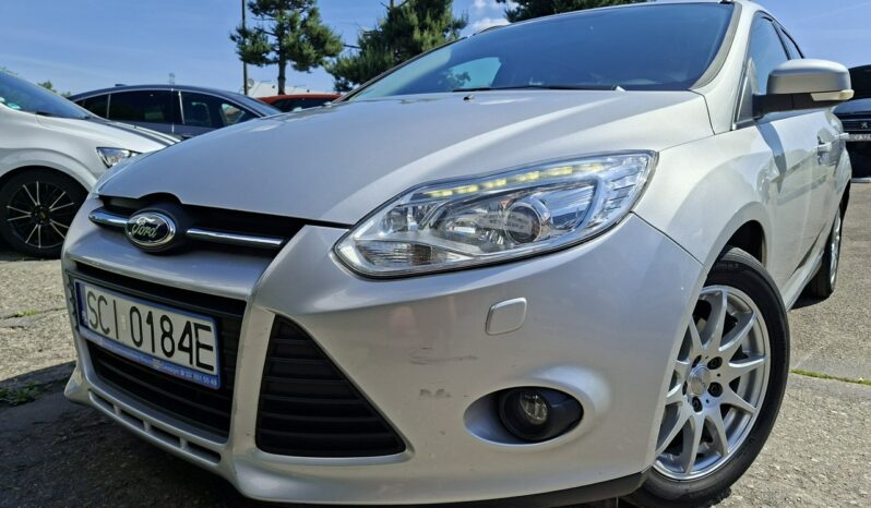Ford Focus Klimatyzacja, Podgrzewana szyba czołowa, 2 kpl. kół, Bi-Xenon full