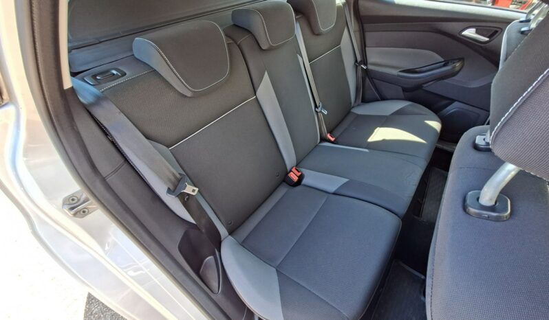 Ford Focus Klimatyzacja, Podgrzewana szyba czołowa, 2 kpl. kół, Bi-Xenon full