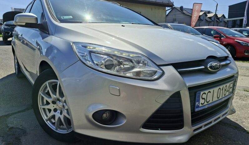 Ford Focus Klimatyzacja, Podgrzewana szyba czołowa, 2 kpl. kół, Bi-Xenon full
